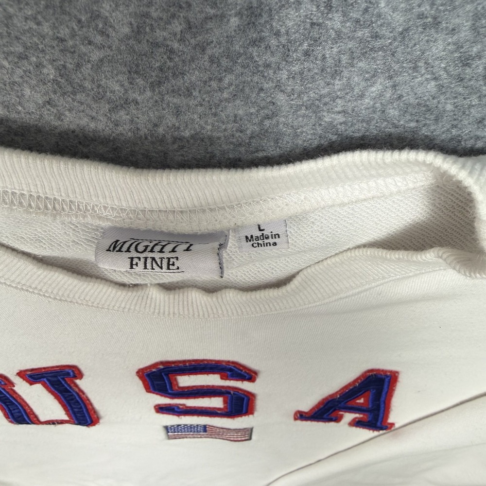 Mighty Fine USA Flag Applique Sweatshirt Men's L White Red Blue Crewneck - Picture 3 of 11